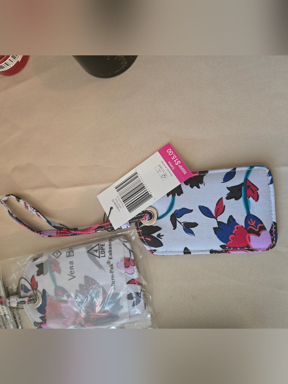 NWT Vera Bradley Zip ID Case & Wristlet Key Ring Floral Blue Multicolor - Picture 4 of 7